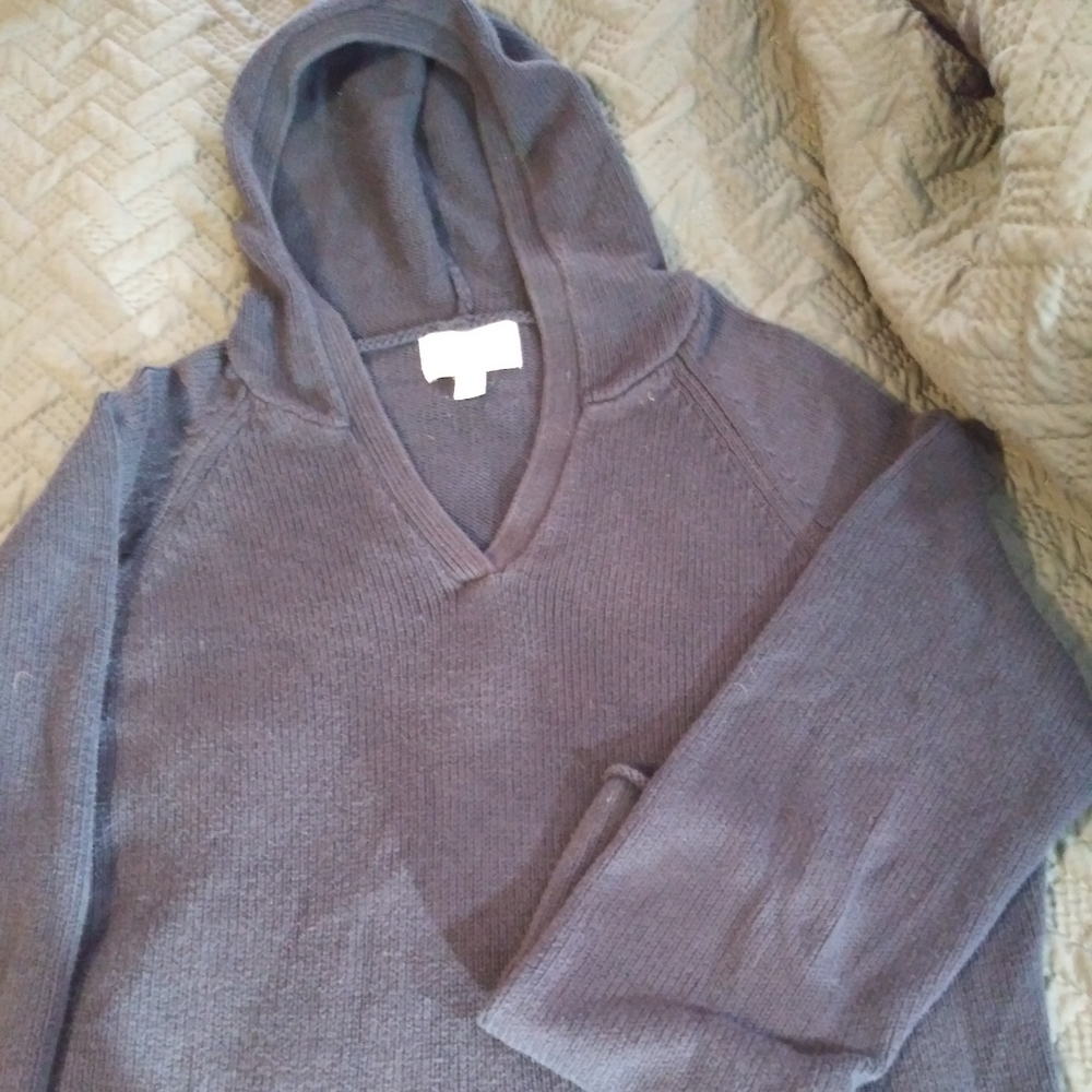 Sweater - Picture 2 of 2
